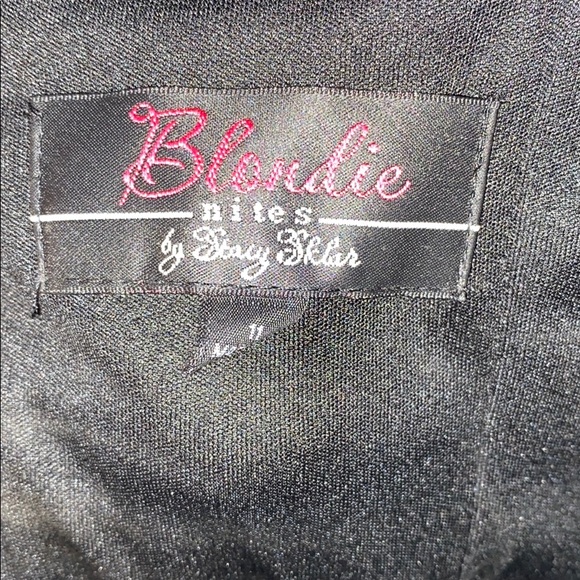 Blondie Nites Prom and/or Prom Dress - Picture 8 of 8